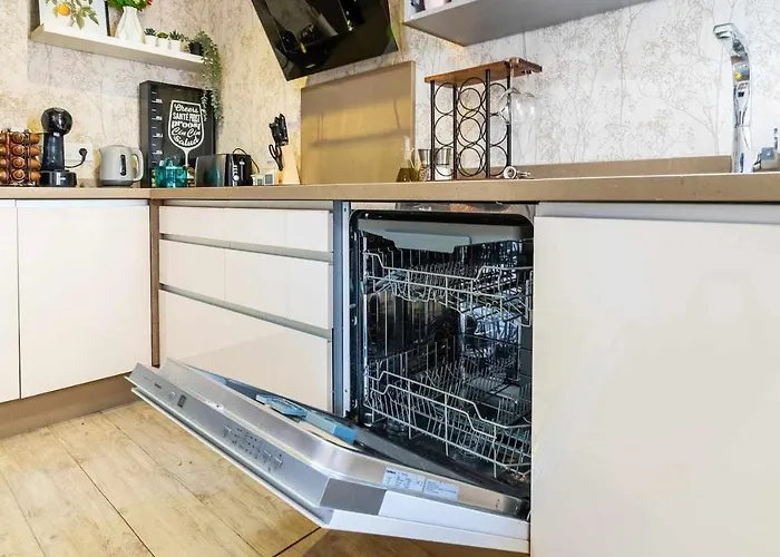 Apartamento A 500M De La Juderia Con Parking